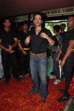 Tusshar Kapoor at Dirty picture film first look in Bandra, Mumbai on 30th Aug 2011 (34).JPG